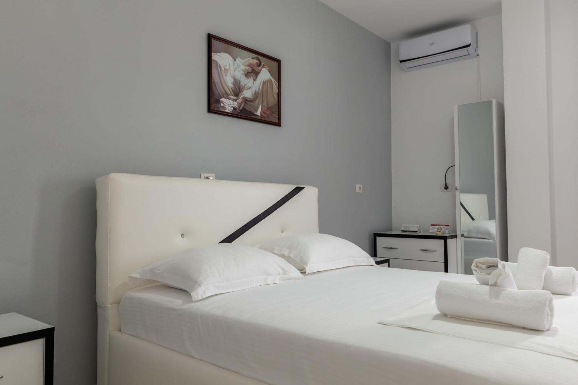 קסאמיל Hotel Artur2 מראה חיצוני תמונה