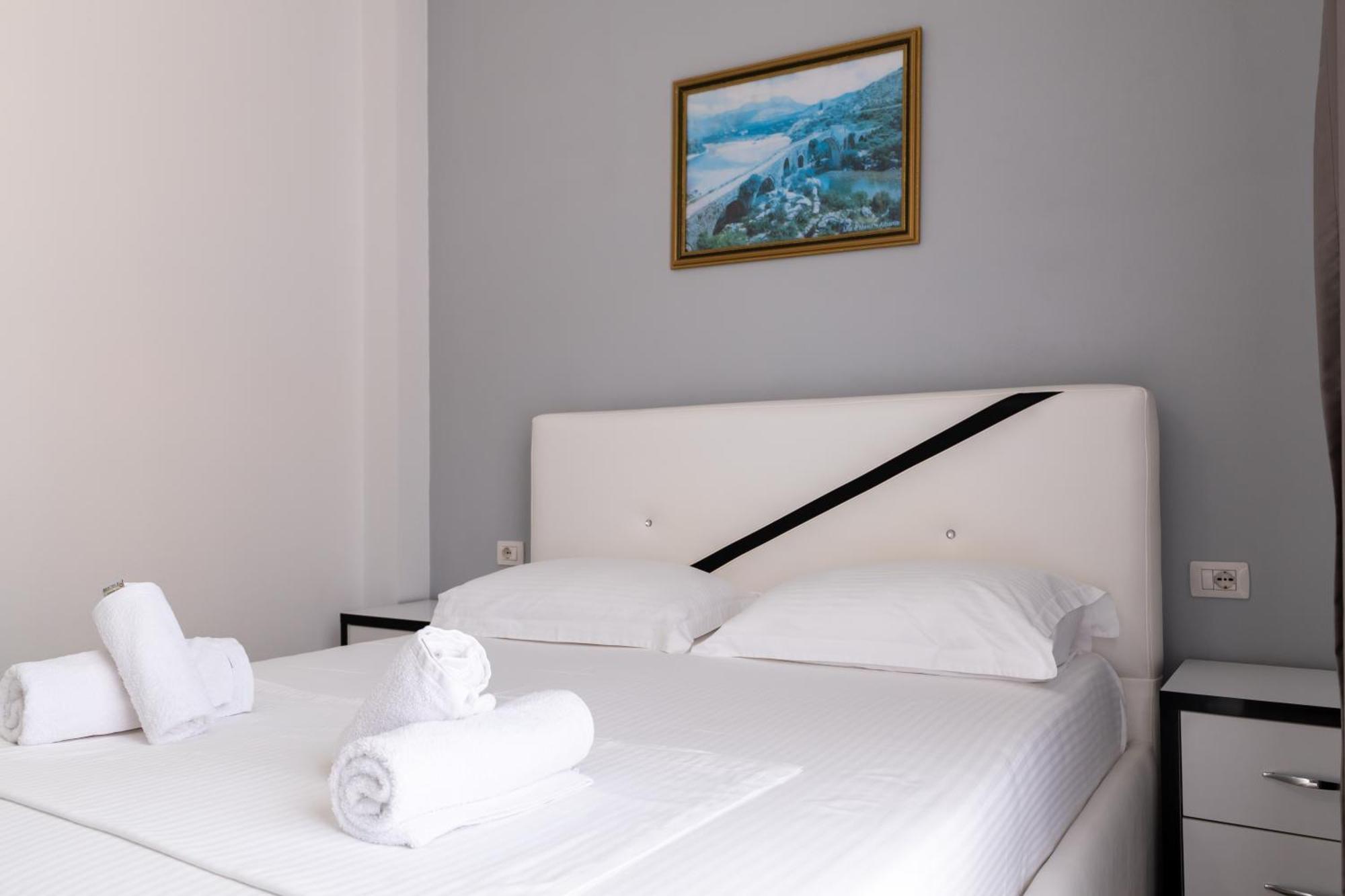 קסאמיל Hotel Artur2 מראה חיצוני תמונה