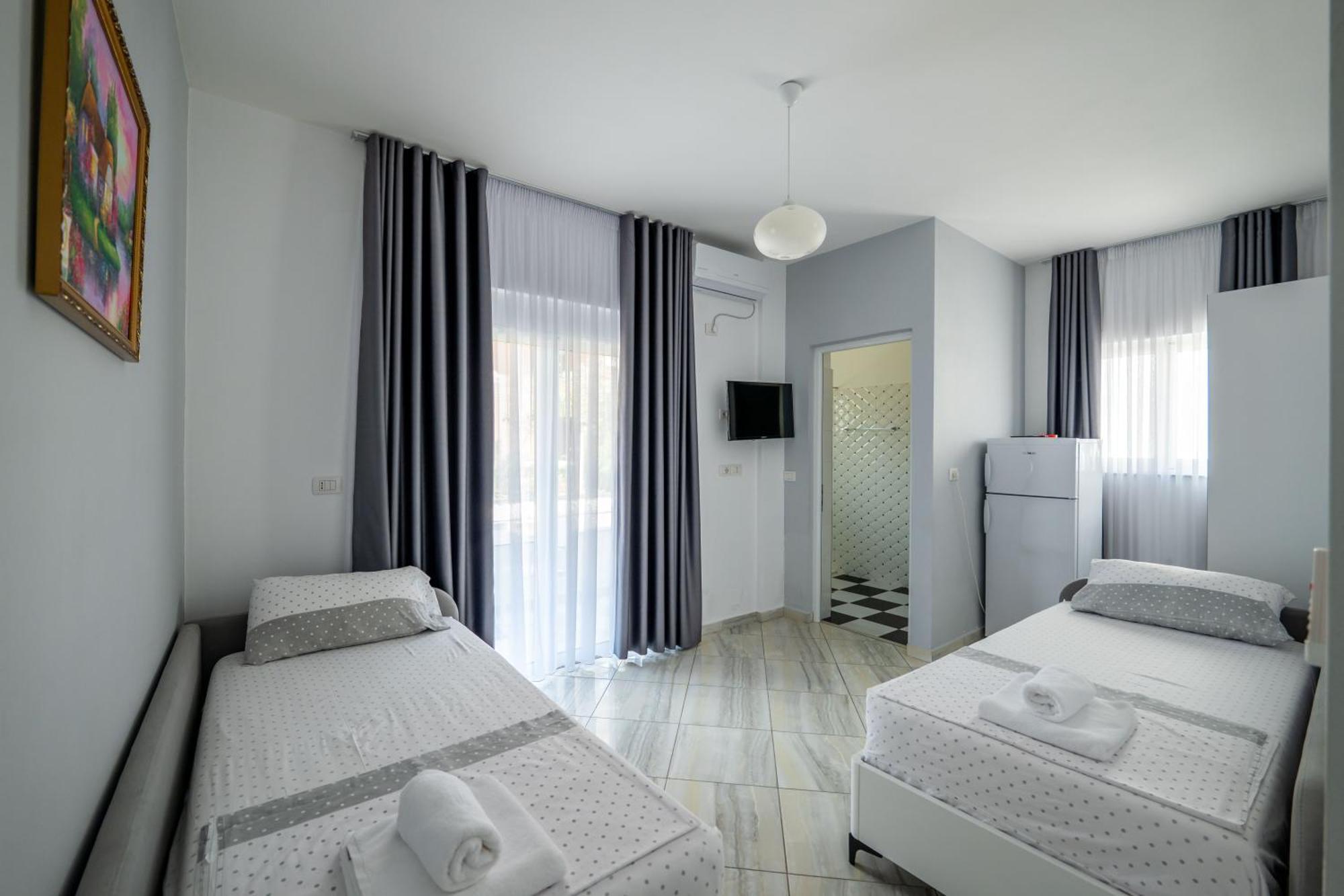 קסאמיל Hotel Artur2 מראה חיצוני תמונה